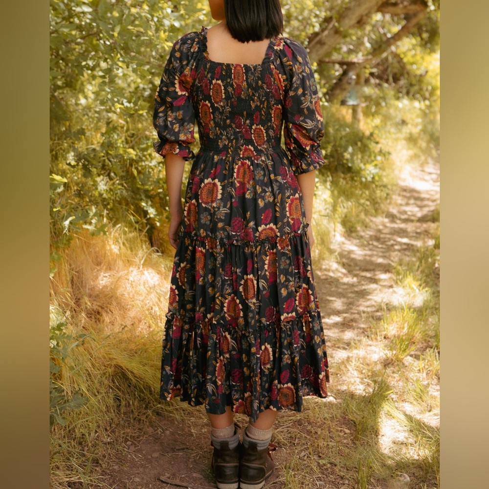 Ivy City Co Madeline Dress in Moody Sunflower NWT Size L - Picture 3 of 10